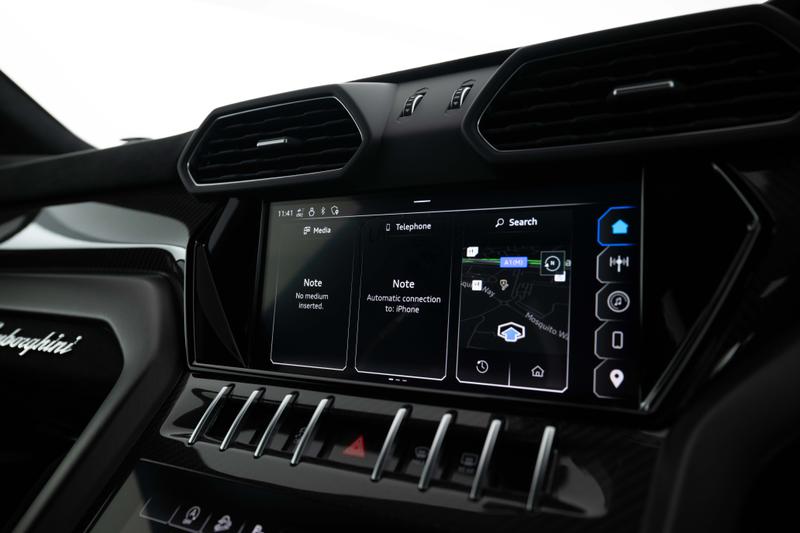 Used Lamborghini Urus 2025 for sale - 77340074: Photo 11