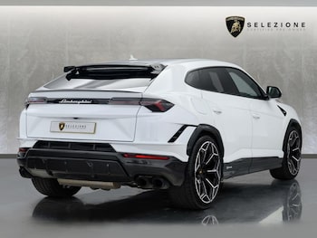 Used Lamborghini Urus 2024 for sale - 77746769: Photo