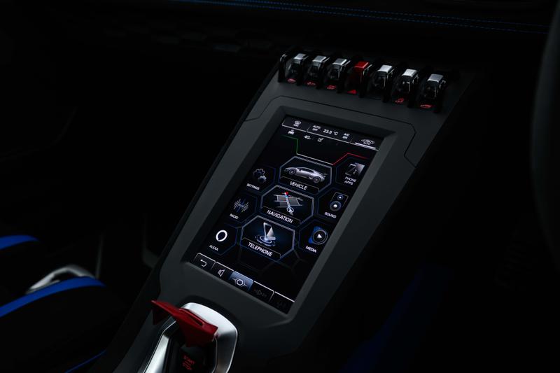 Used Lamborghini Huracan 2023 for sale - 76858790: Photo 13