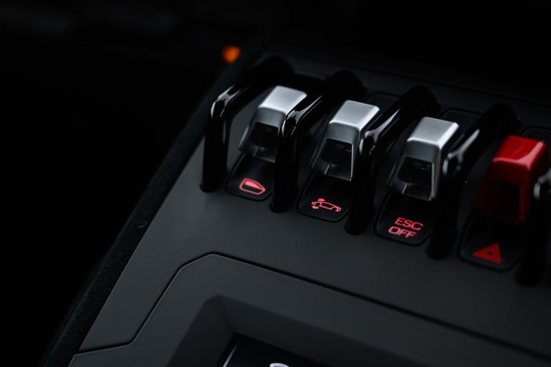 Used Lamborghini Huracan 2023 for sale - 76858790: Photo 16