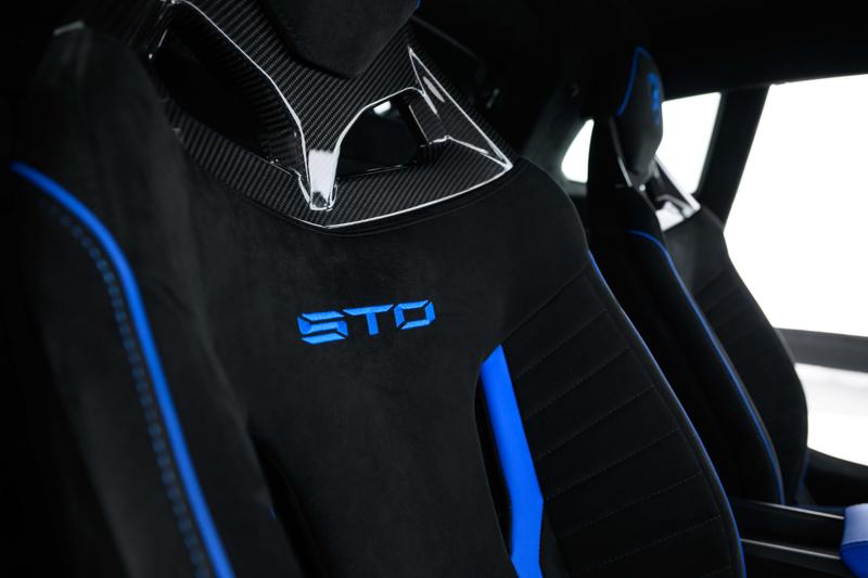 Used Lamborghini Huracan 2023 for sale - 76858790: Photo 18