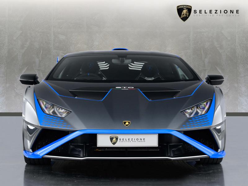 Used Lamborghini Huracan 2023 for sale - 76858790: Photo 5