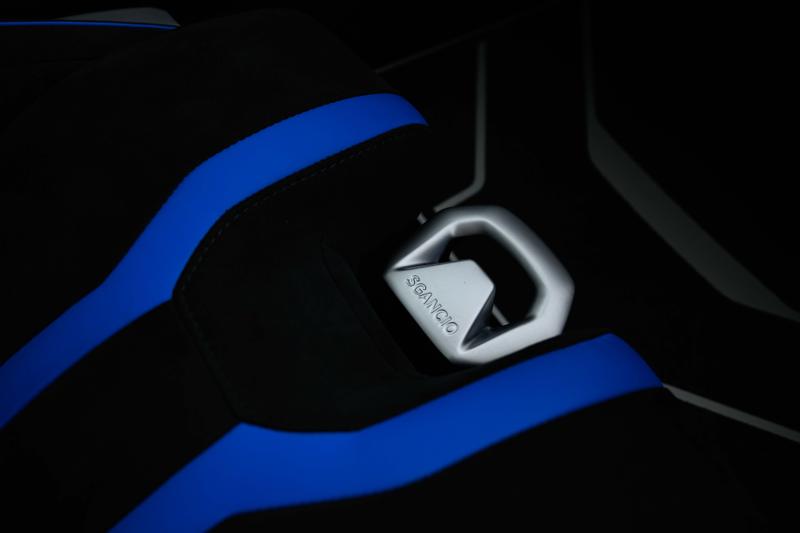 Used Lamborghini Huracan 2023 for sale - 76858790: Photo 8