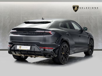 Used Lamborghini Urus 2025 for sale - 78976744: Photo