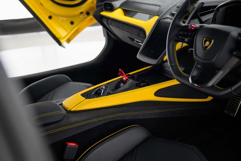 Used Lamborghini Revuelto 2025 for sale - 77381688: Photo 13