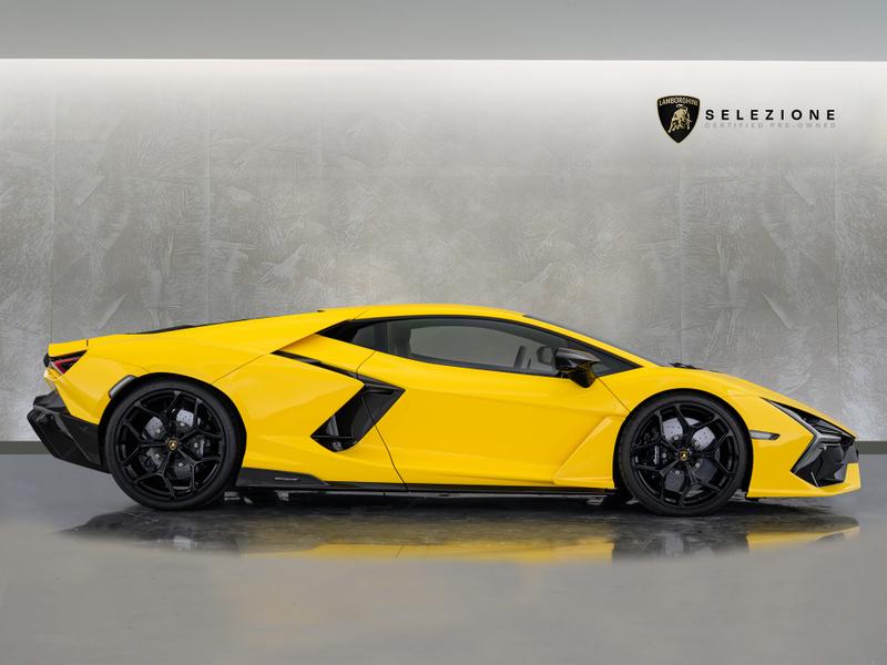 Used Lamborghini Revuelto 2025 for sale - 77381688: Photo 2