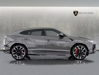 Used Lamborghini Urus 2023 for sale - 77746771: Photo