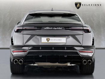 Used Lamborghini Urus 2023 for sale - 77746771: Photo