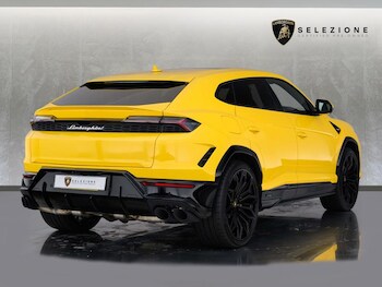 Used Lamborghini Urus undefined for sale - 77375992: Photo