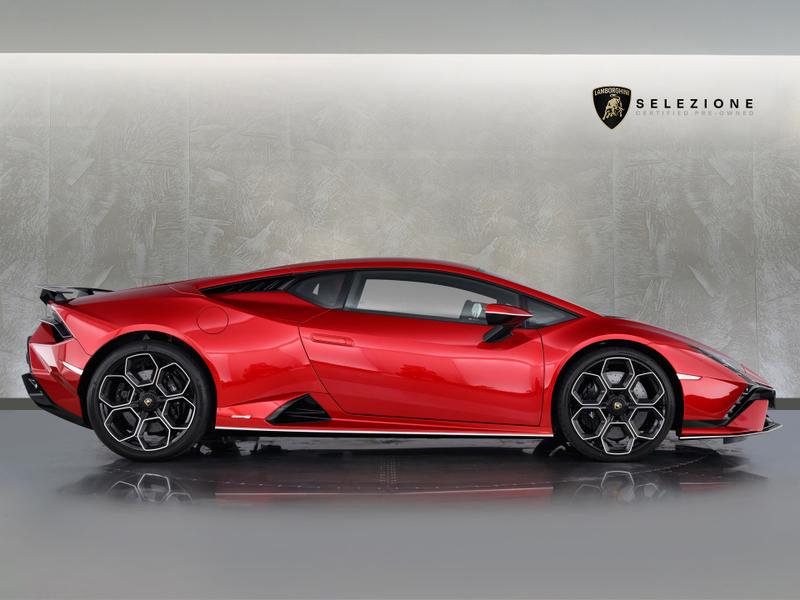 Used Lamborghini Huracan 2025 for sale - 76467654: Photo 2