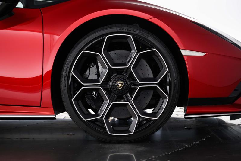 Used Lamborghini Huracan 2025 for sale - 76467654: Photo 9