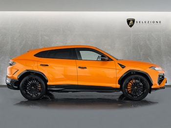 Used Lamborghini Urus undefined for sale - 76433923: Photo