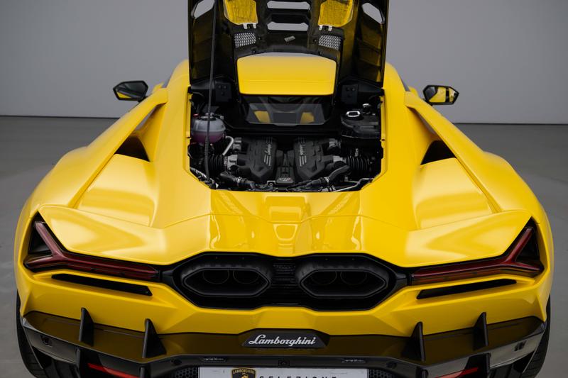 Used Lamborghini Revuelto 2025 for sale - 77505787: Photo 10