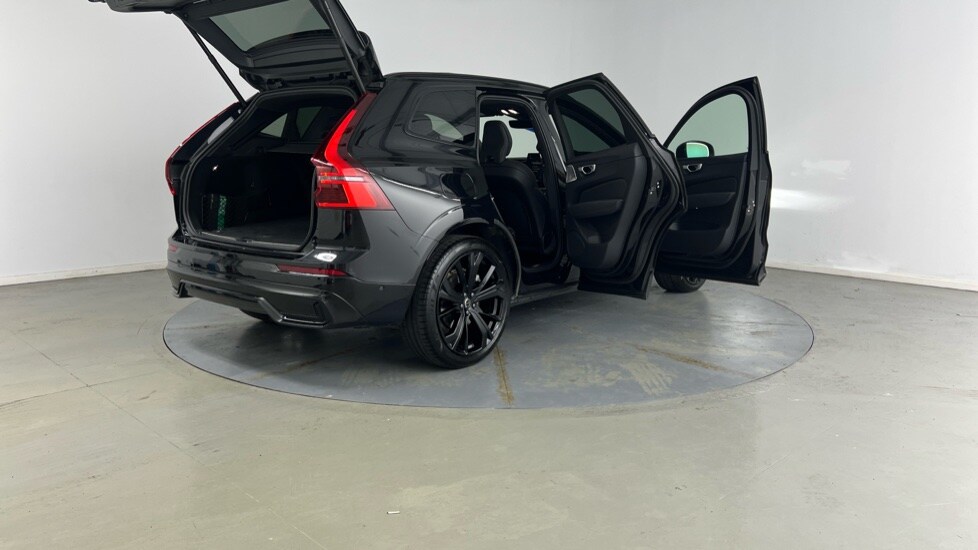 Used Volvo XC60 2025 for sale - 78137074: Photo 28
