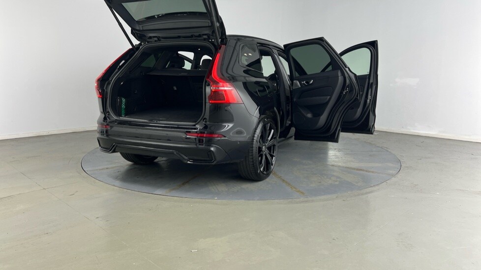 Used Volvo XC60 2025 for sale - 78137074: Photo 29