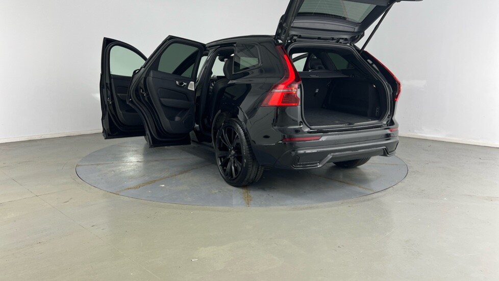 Used Volvo XC60 2025 for sale - 78137074: Photo 33