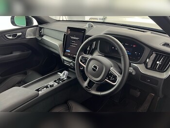 Used Volvo XC60 2025 for sale - 78137074: Photo