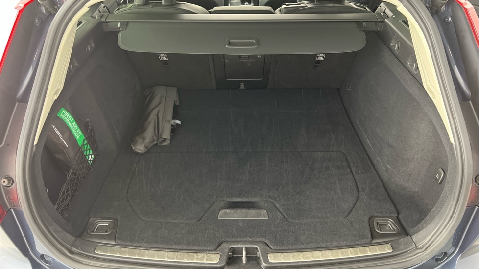 Used Volvo V60 2025 for sale - 77057854: Photo 13