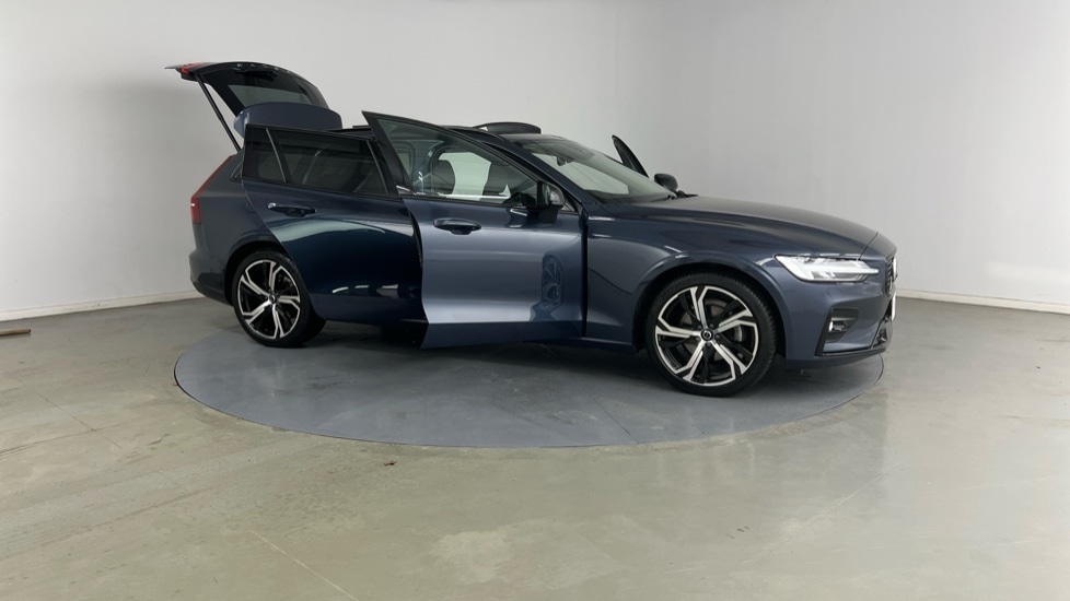 Used Volvo V60 2025 for sale - 77057854: Photo 24