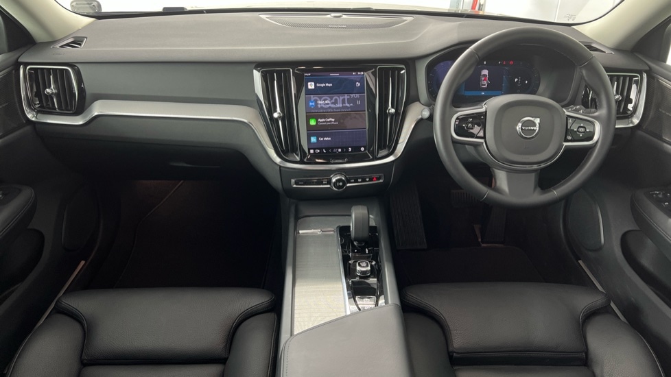 Used Volvo V60 2025 for sale - 77057854: Photo 5