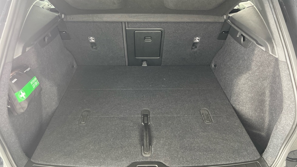 Used Volvo XC40 2022 for sale - 76921675: Photo 13