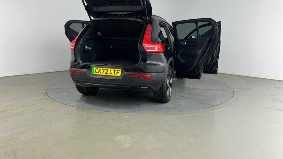 Used Volvo XC40 2022 for sale - 76921675: Photo 30