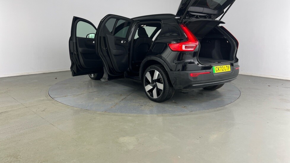 Used Volvo XC40 2022 for sale - 76921675: Photo 34