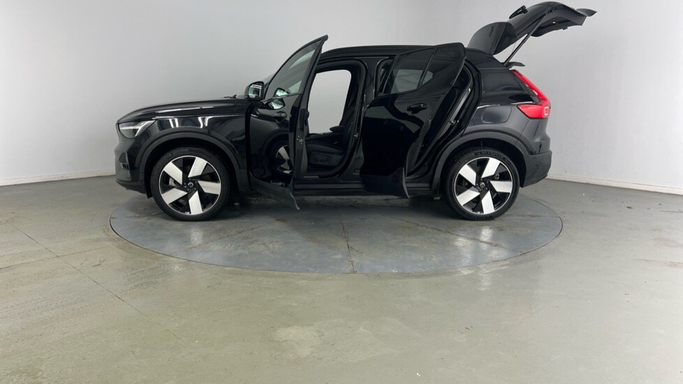 Used Volvo XC40 2022 for sale - 76921675: Photo 38