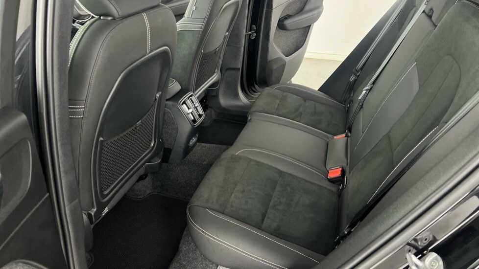 Used Volvo XC40 2022 for sale - 76921675: Photo 42