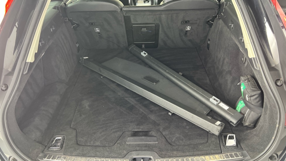 Used Volvo V90 2021 for sale - 76684086: Photo 13