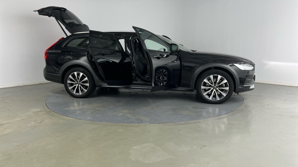 Used Volvo V90 2021 for sale - 76684086: Photo 24