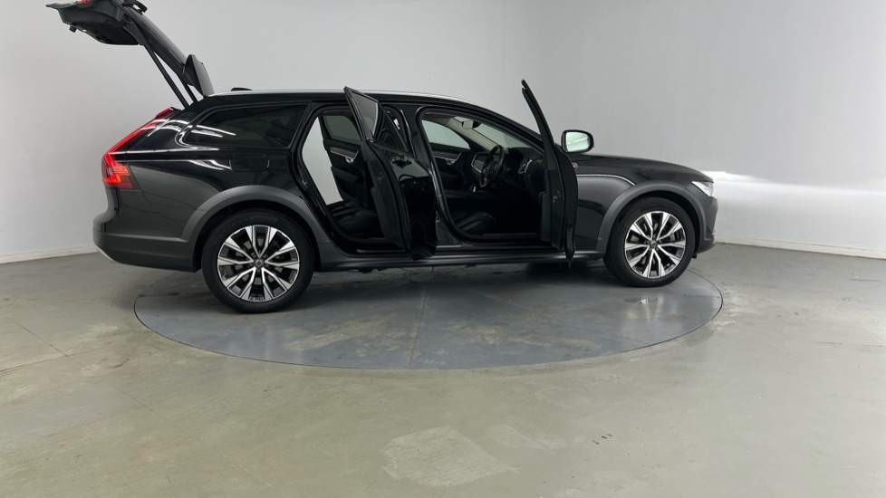 Used Volvo V90 2021 for sale - 76684086: Photo 26