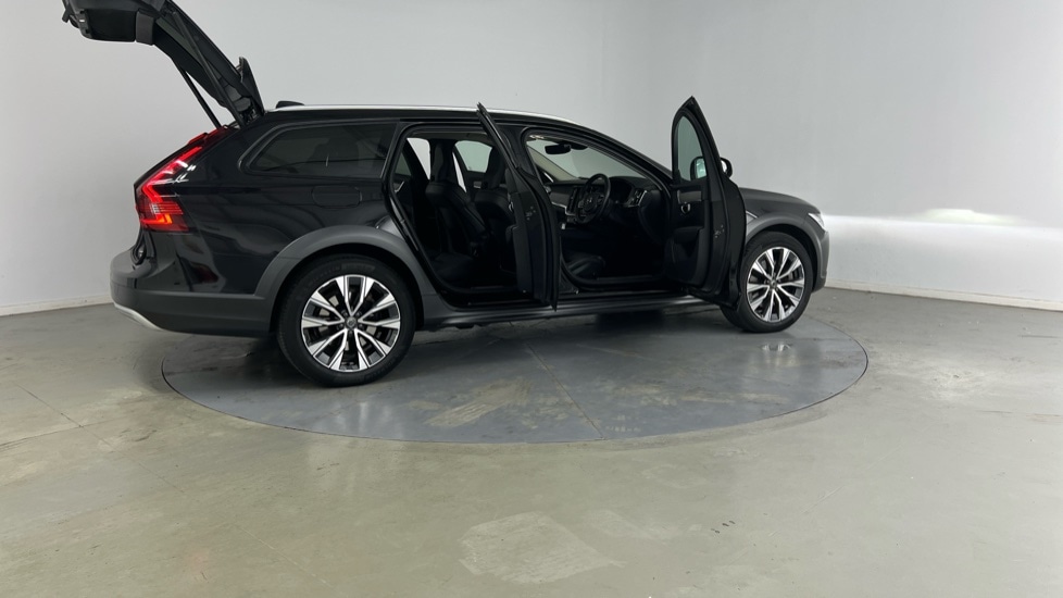 Used Volvo V90 2021 for sale - 76684086: Photo 27