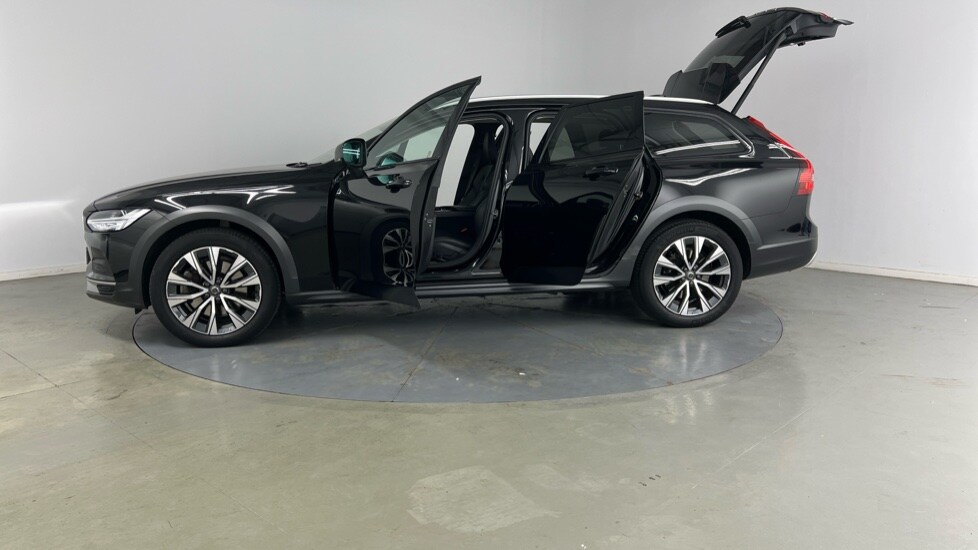 Used Volvo V90 2021 for sale - 76684086: Photo 38