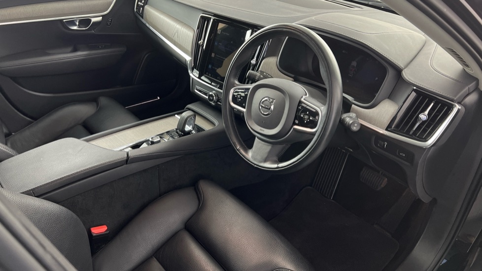 Used Volvo V90 2021 for sale - 76684086: Photo 4