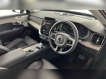 Used Volvo XC90 2025 for sale - 78066949: Photo