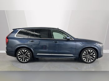 Used Volvo XC90 2025 for sale - 77157907: Photo