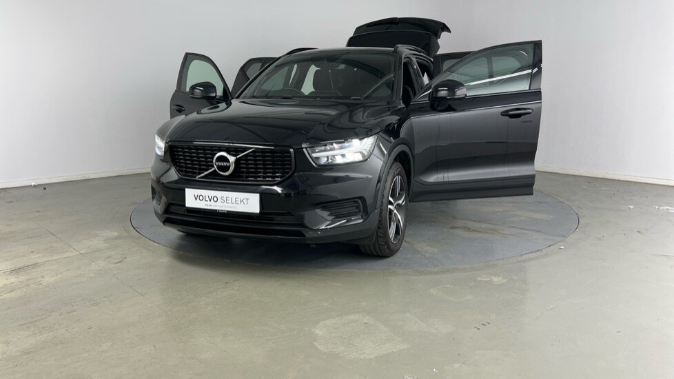 Used Volvo XC40 2021 for sale - 75828936: Photo 17