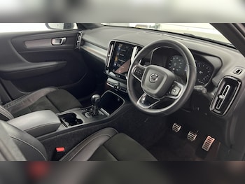 Used Volvo XC40 2021 for sale - 75828936: Photo