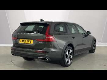 Used Volvo V60 2021 for sale - 74541086: Photo