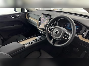 Used Volvo XC60 2026 for sale - 77457829: Photo