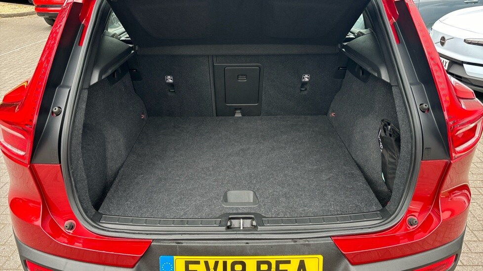 Used Volvo XC40 2019 for sale - 77893960: Photo 17