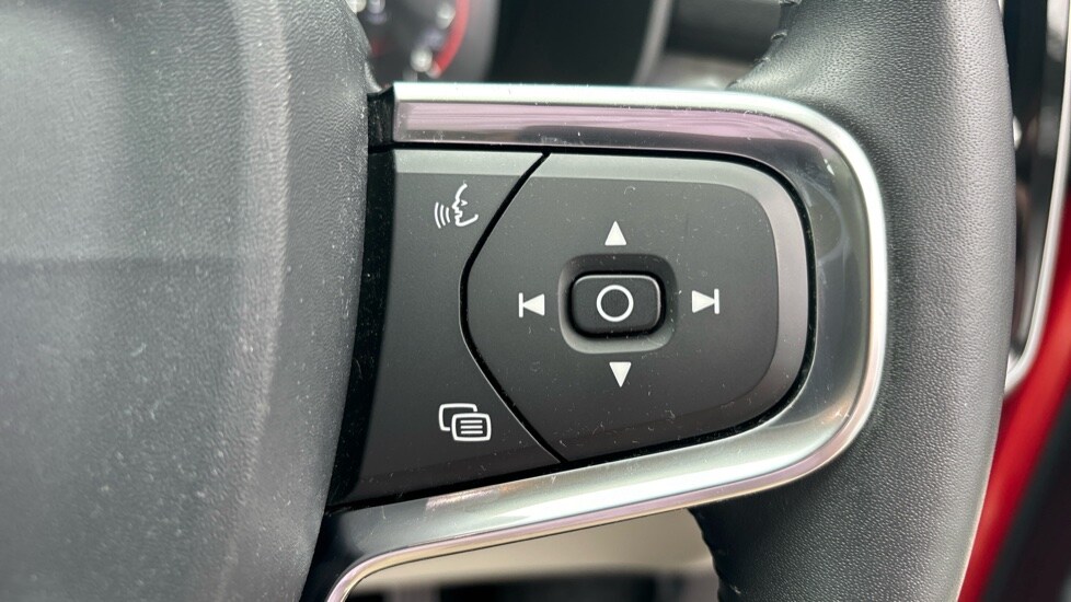 Used Volvo XC40 2019 for sale - 77893960: Photo 19