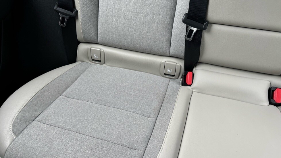 Used Volvo XC40 2019 for sale - 77893960: Photo 32