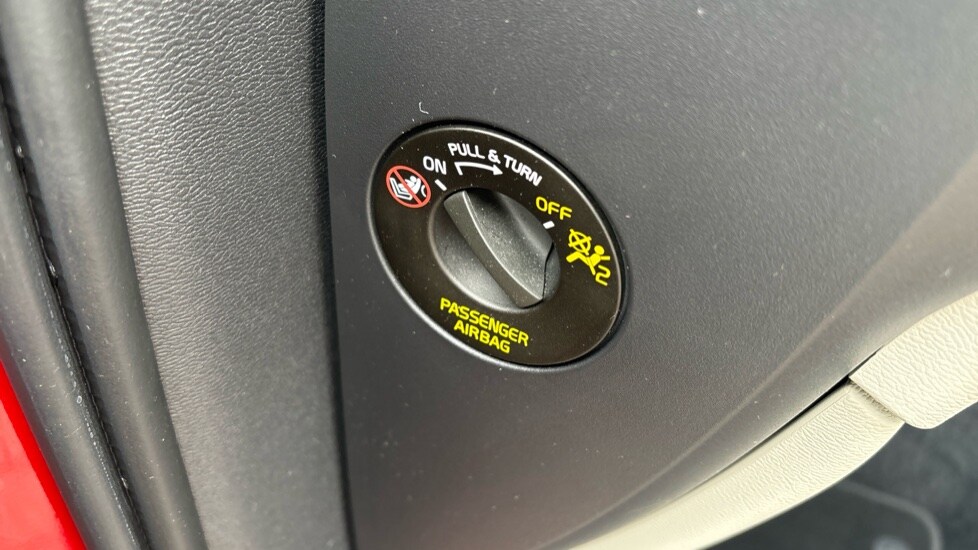 Used Volvo XC40 2019 for sale - 77893960: Photo 48