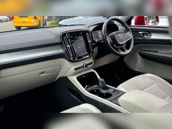 Used Volvo XC40 2019 for sale - 77893960: Photo