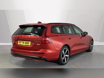 Used Volvo V60 2025 for sale - 77261606: Photo