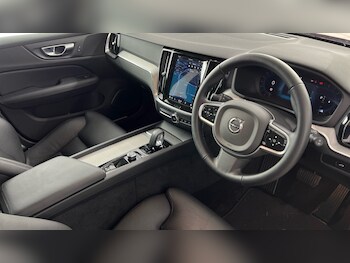 Used Volvo V60 2025 for sale - 77261606: Photo