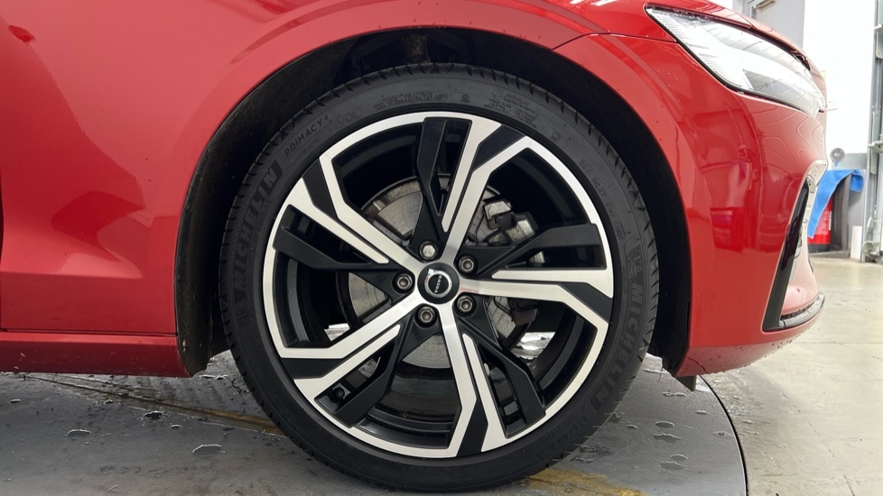 Used Volvo V60 2025 for sale - 77261606: Photo 9