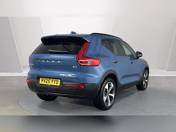 Used Volvo XC40 2025 for sale - 76960020: Photo